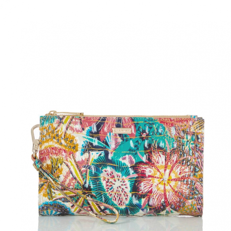 Multicolor Women\'s Brahmin Daisy Clutch Bags | 4861XJMQH